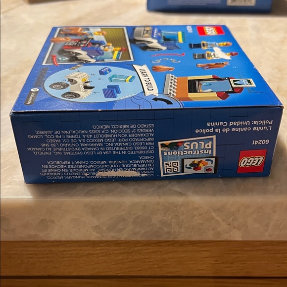 LEGO City Police Dog Unit Set - Blue and White - Picture 6 of 6